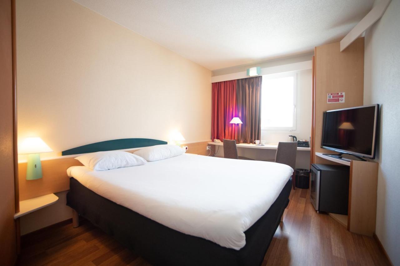 Ibis Hotel